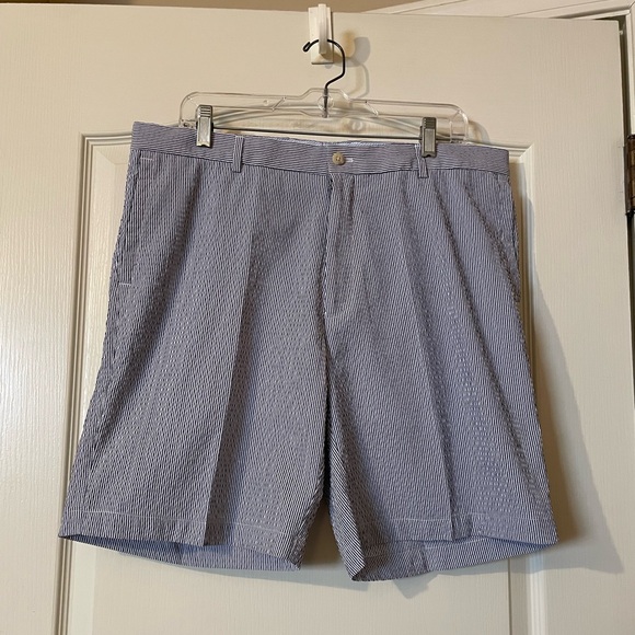 Peter Millar Other - Peter Millar Shorts Men’s 36 Blue White Striped Seersucker Featherweight Golf